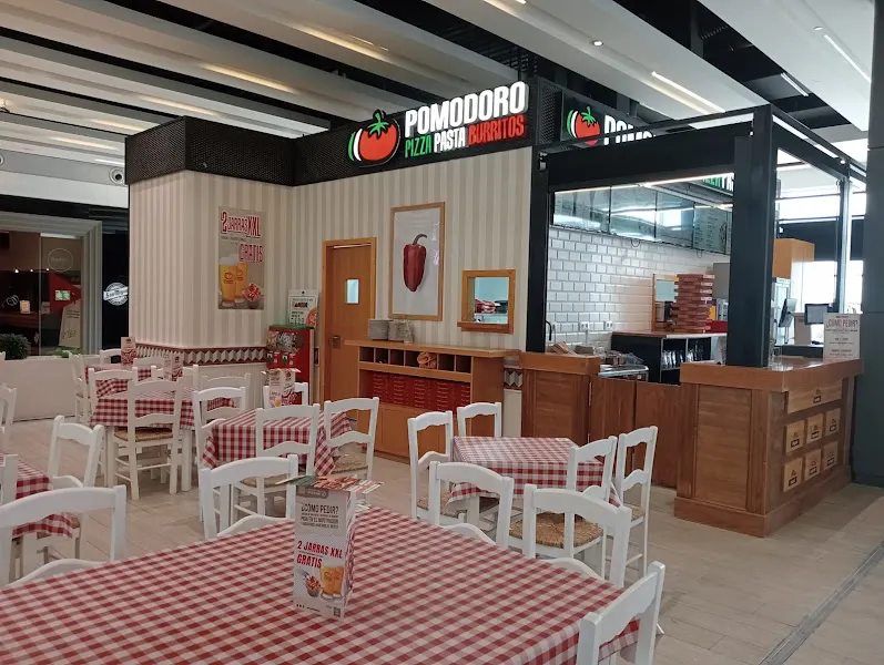 POMODORO Pizza Pasta Burritos - Restaurante italiano en Leganés - foto 2