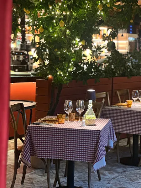 La Trattoria del Mentidero - Restaurante italiano en Madrid - foto 2