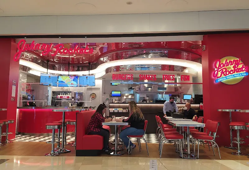 Johnny Rockets - Hamburguesería en Madrid - foto 2