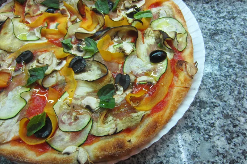 La Pizzateca