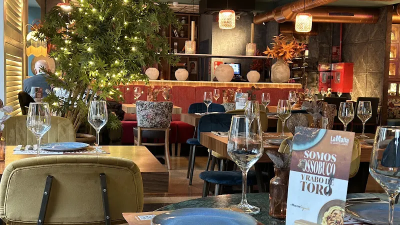 La Mafia se sienta a la mesa - Restaurante italiano en Madrid - foto 2