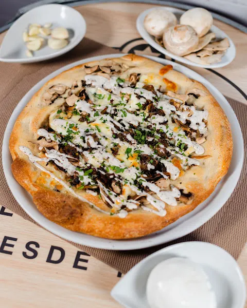 Rebo bar pizzería