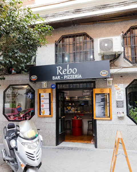 Rebo bar pizzería - Pizzería en Madrid - foto 2
