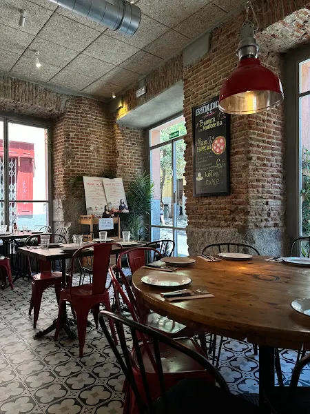 Éccolo | Restaurante Italiano & Pizzería