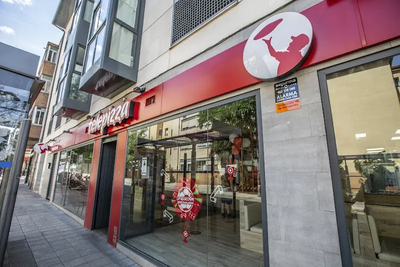 Telepizza Martínez de la Riva - Comida a domicilio - Pizzería en Madrid - foto 2