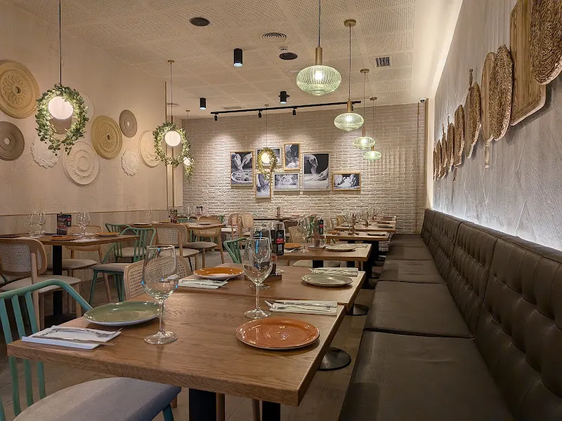 Ginos - Restaurante en Madrid - foto 2