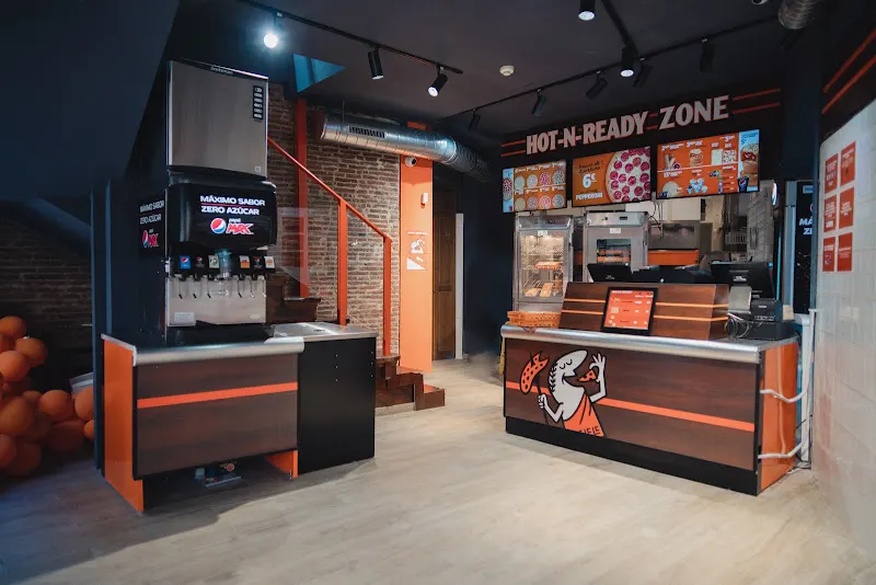 Little Caesars Pizza - Pizzería en Madrid - foto 2