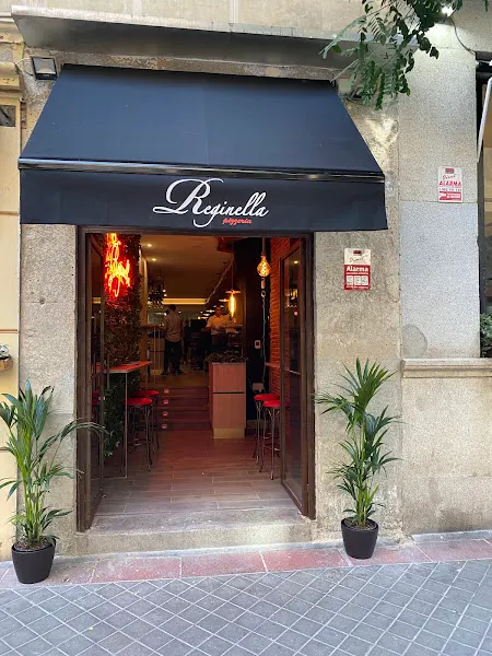 Pizzería Reginella - Pizzería en Madrid - foto 2
