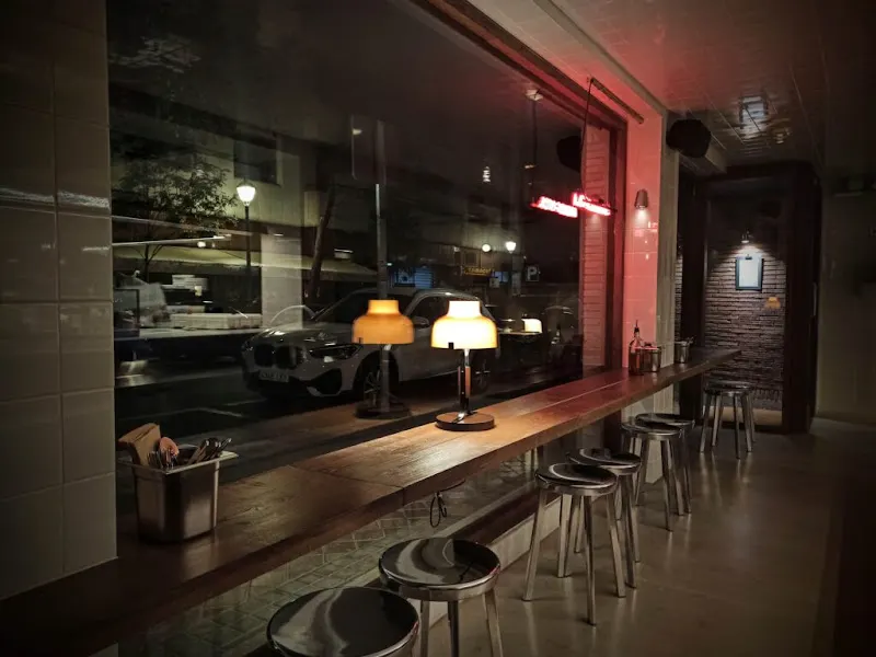 Parking Pizza MONTE ESQUINZA