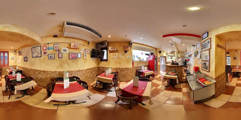 Amici di Napoli Pizzería