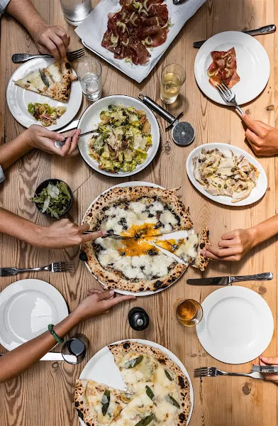 Parking Pizza CASTELLANA