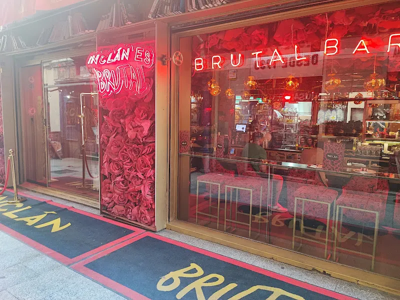 Inclan Brutal Bar - Restaurante en Madrid - foto 2