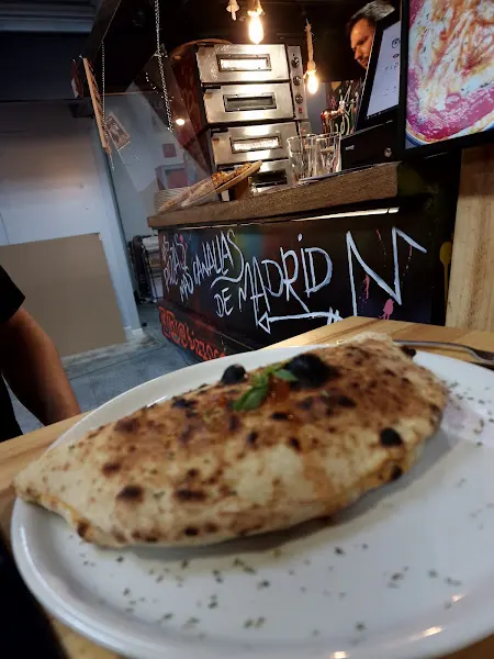 Rizzo Pizzeria Mercado Antón Martin