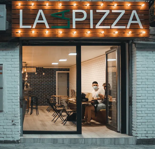 LaLaPizza - Pizzería en Madrid - foto 2