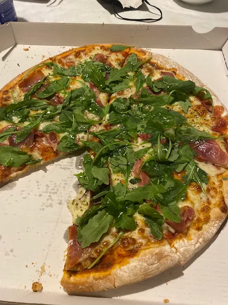 Pizzeria Santinos