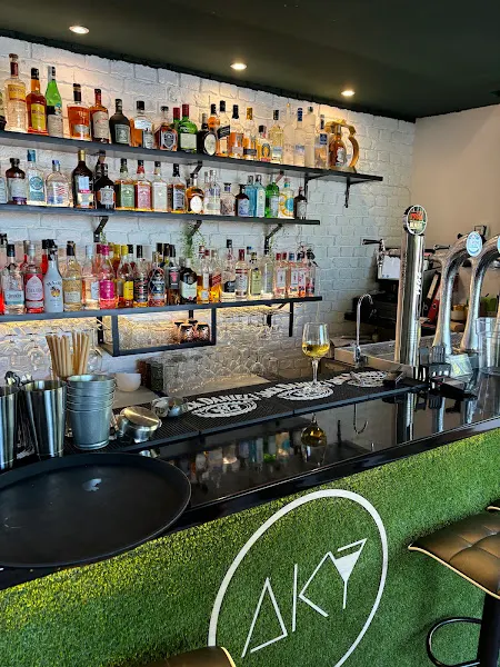 Akapela Lounge Bar - Bar restaurante en Coslada - foto 2
