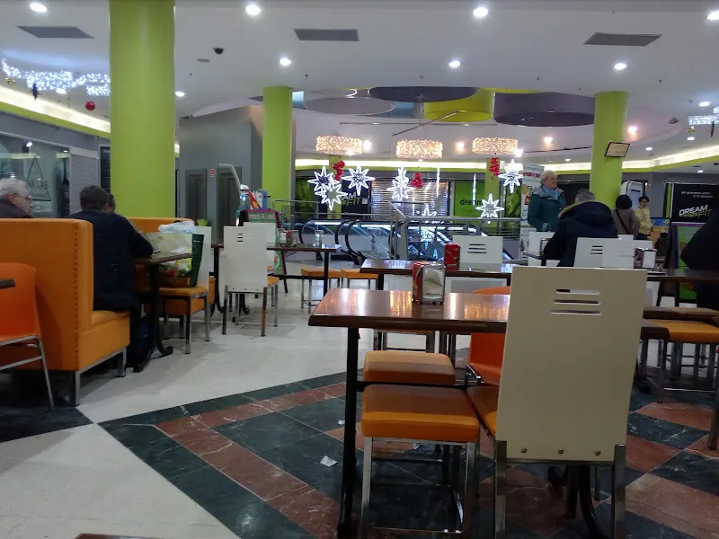 Pizzeria D'Kebab Food - Restaurante de comida rápida en Madrid - foto 2