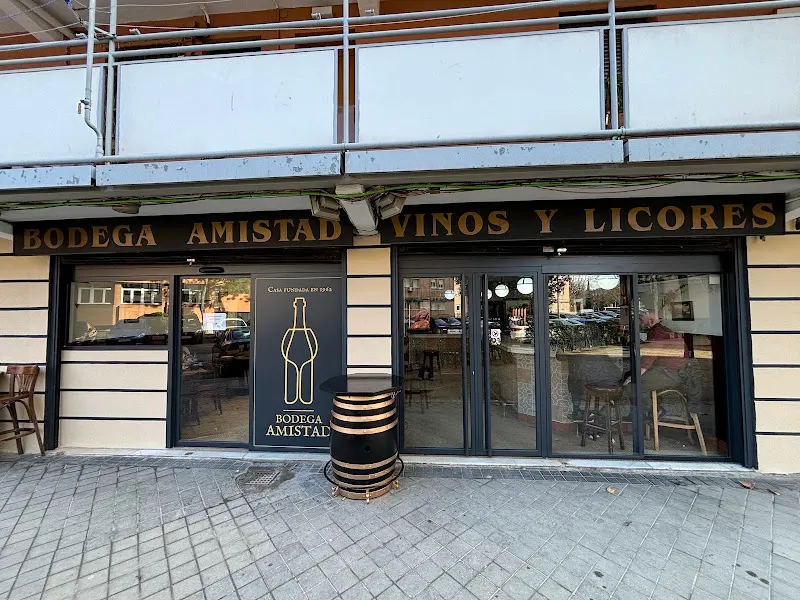 Bodega Amistad - Restaurante especializado en tapas en Madrid - foto 2