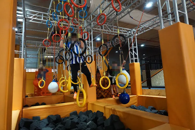 Urban Planet Las Rejas: Trampoline Park