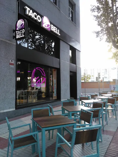 Taco Bell - Restaurante de comida rápida en Madrid - foto 2