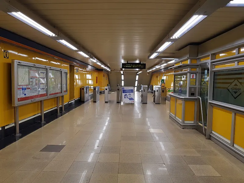 Simancas - Estación de metro en Madrid - foto 3