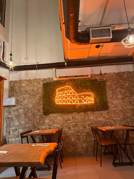 Da Dina Restaurante y pizzeria 🇮🇹 - Barcelona