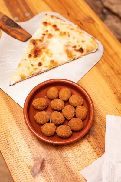 La Pizza