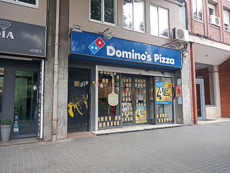 Domino's Pizza - Pizzería a domicilio en Barcelona - foto 2