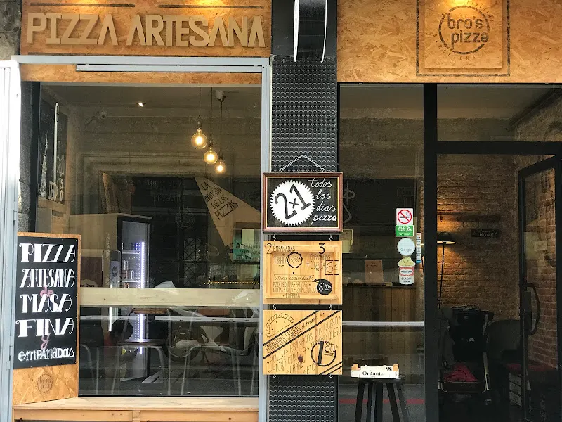 Bros Pizza – Pizzería artesanal a domicilio en Sarrià-Sant Gervasi - Pizzería a domicilio en Barcelona - foto 2