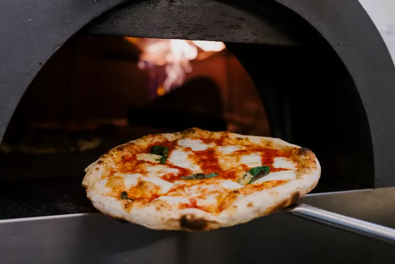 Standard Pizza - Barcelona