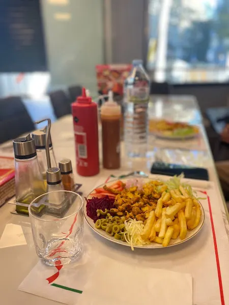 Spicy & Grill Doner Kebab y Pizzeria