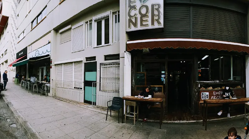 Pizzeria El Corner de Montbau - Pizzería en Barcelona - foto 2