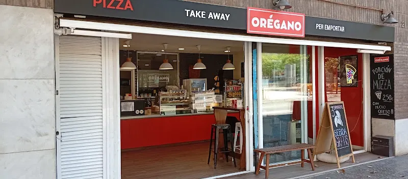 ORÉGANO Auténtica Pizza Argentina y Empanadas Artesanales - Pizza para llevar en Barcelona - foto 2