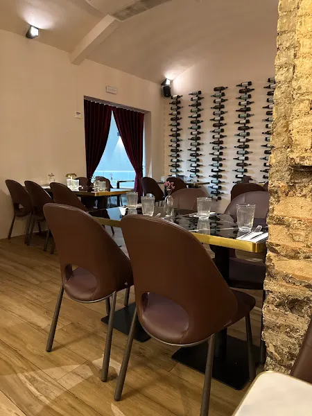 Ana's - Restaurante italiano en Barcelona & Cocktail Bar