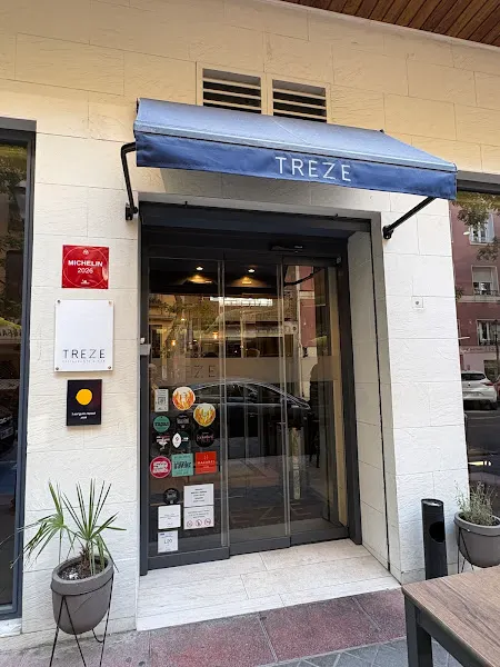 Treze Restaurante & Bar