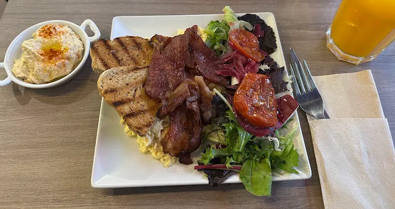 Café P.A.T.