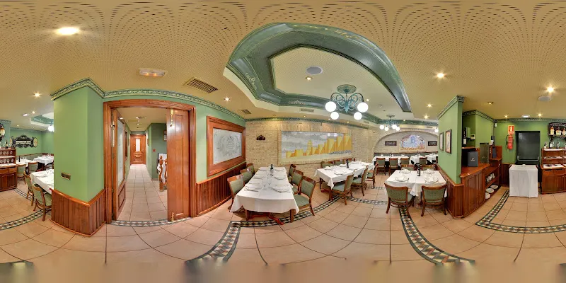 Restaurante Cruz Blanca Las Murallas