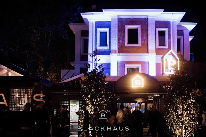 Blackhaus