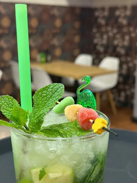 Chic & Trick Bar-Restaurante