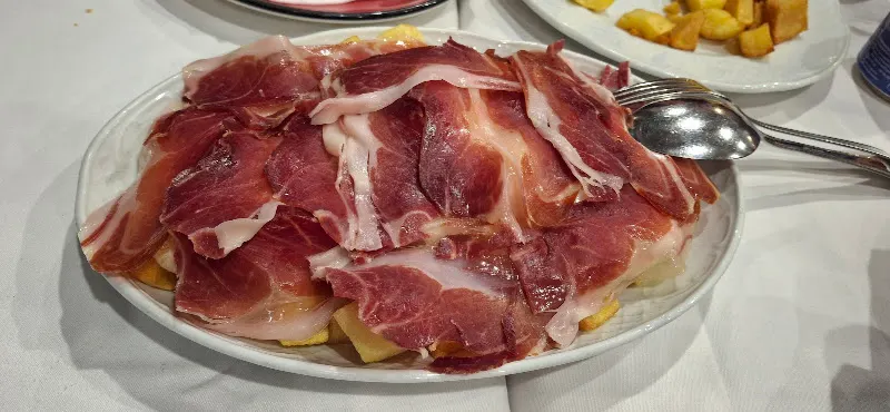 El Ratito cervecería restaurante