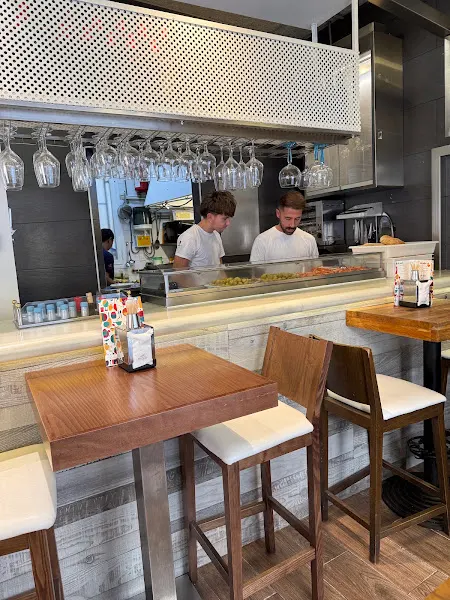 Cervecería Guindalera 2017 - Restaurante en Madrid - foto 2