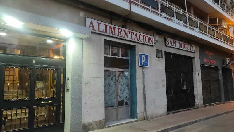 La Martinuca | Puesto Mercado - Tortillería de Especialidad - Comida a domicilio en Madrid - foto 2