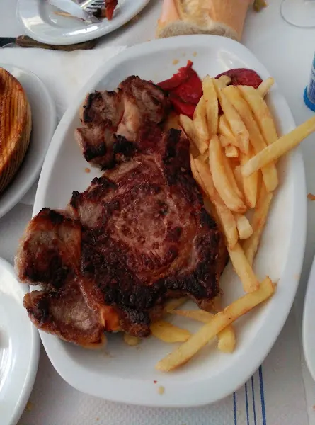 Restaurante-Cafeteria Hermanos Arnanz