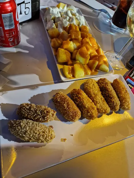 Cafetería Restaurante La Santiña