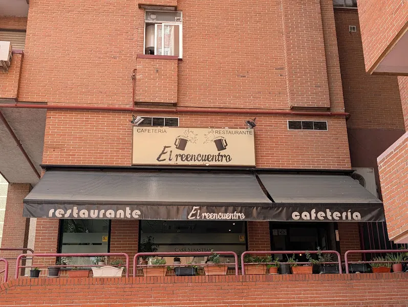Cafetería -Restaurante El Reencuentro - Restaurante en Madrid - foto 2