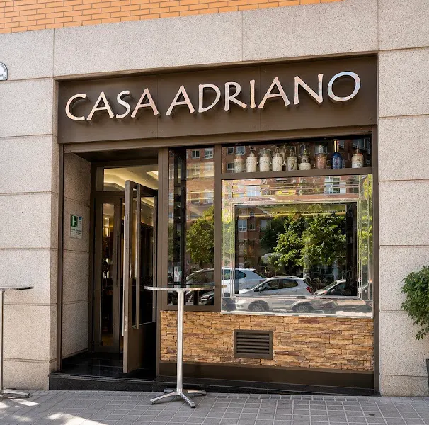 Restaurante Casa Adriano - Marisquería en Madrid - foto 2