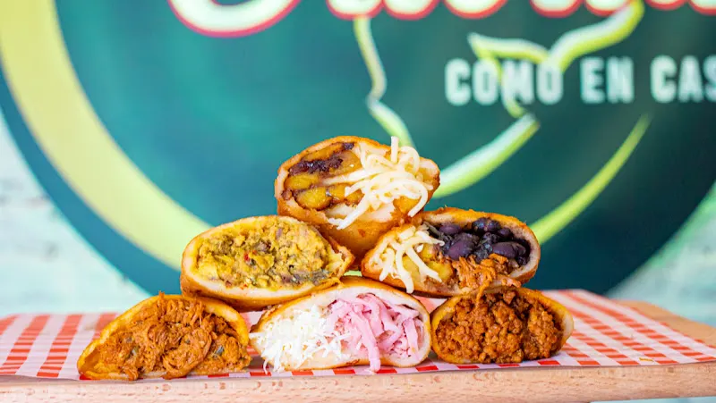 La Esquina Criolla // Restaurante Latino Venezolano