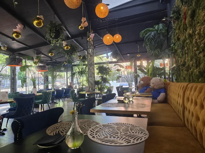 RESTAURANT BY HOTEL SUÍTES FERIA DE MADRID