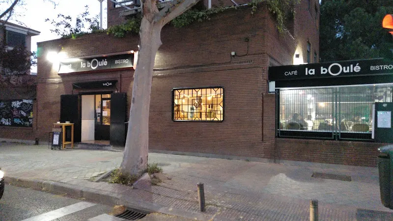 Bar restaurante La Boulé - Restaurante en Madrid - foto 2