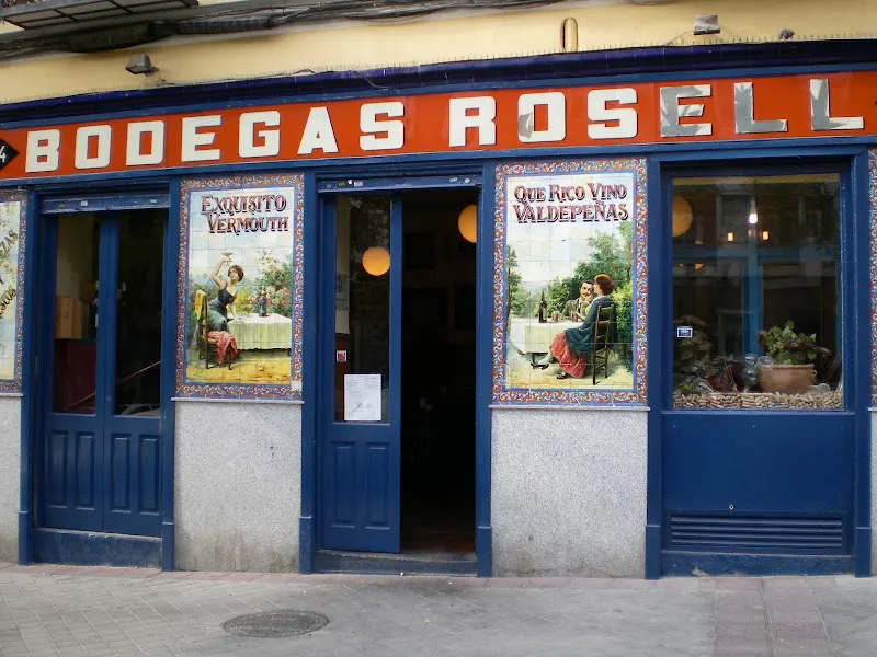 Bodegas Rosell - Restaurante de comida madrileña en Madrid - foto 2